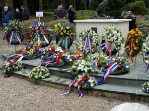 Dodenherdenking Ereveld Loenen 4-5-2024